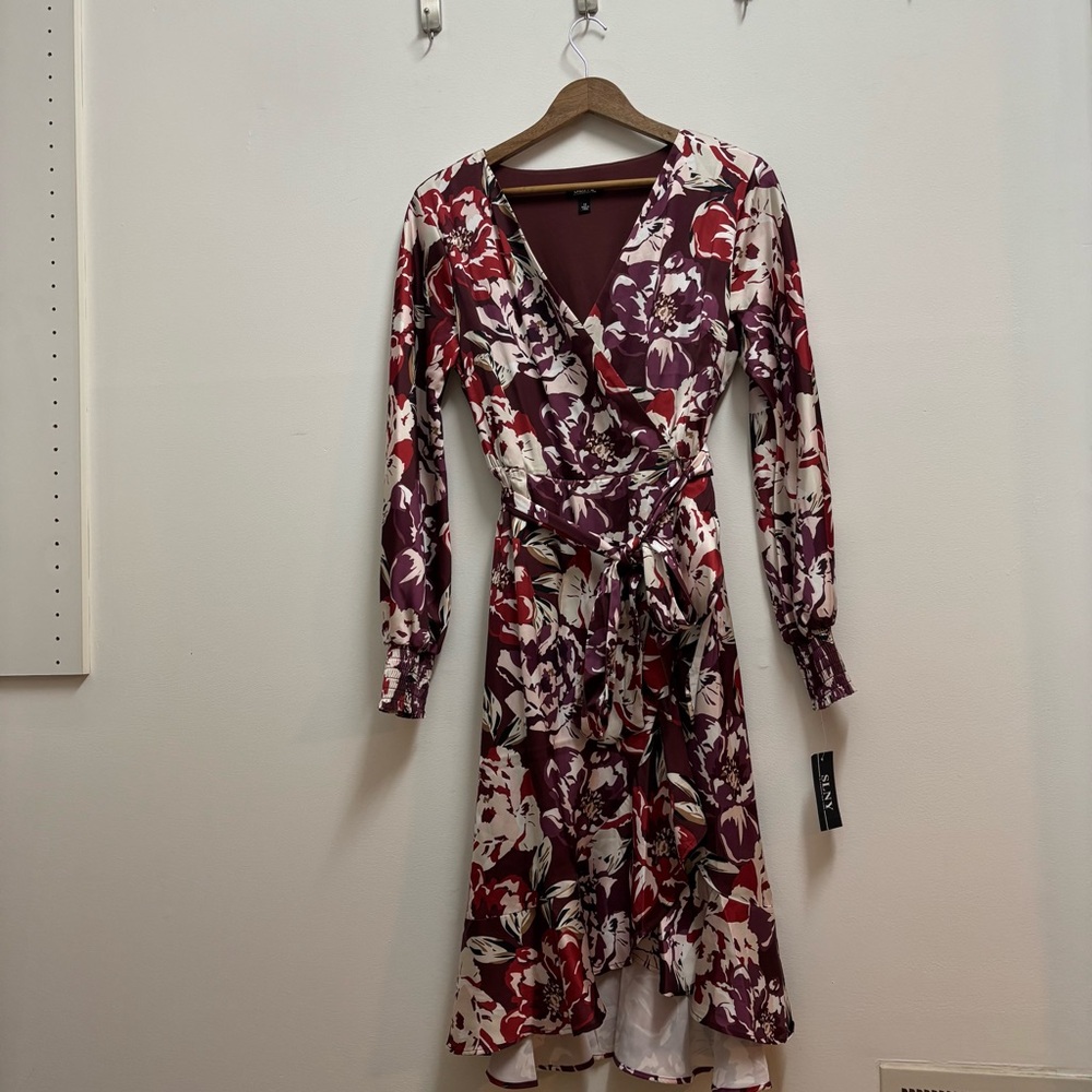 SLNY Floral Wrap Dress in Red Purple and White NWT